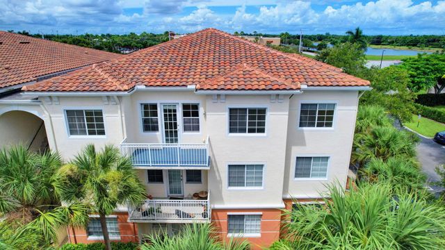 9873 Baywinds Drive 5302, West Palm Beach, FL 33411