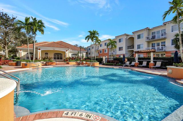 9873 Baywinds Drive 5302, West Palm Beach, FL 33411