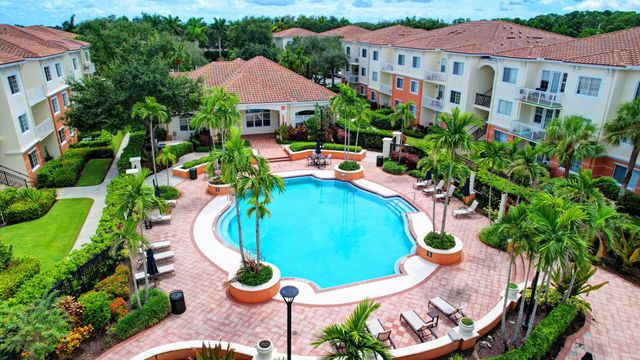 9873 Baywinds Drive 5302, West Palm Beach, FL 33411