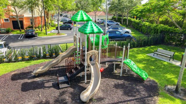 9873 Baywinds Drive 5302, West Palm Beach, FL 33411