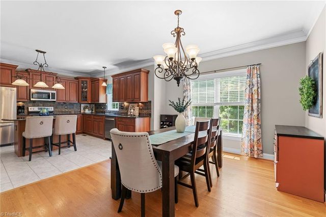 220 Lake Dale Court, Clemmons, NC 27012