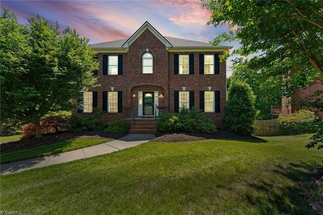 220 Lake Dale Court, Clemmons, NC 27012