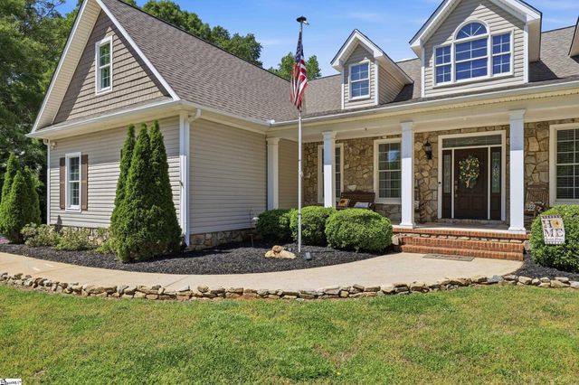 10 Andelusian Court, Pelzer, SC 29669
