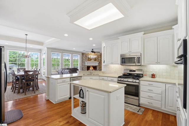 10 Andelusian Court, Pelzer, SC 29669