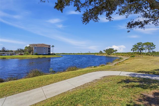 8105 GRAND ESTUARY TRAIL 402, Bradenton, FL 34212