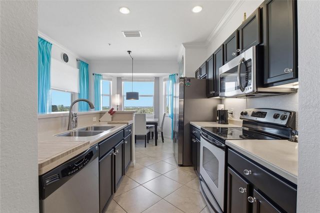 8105 GRAND ESTUARY TRAIL 402, Bradenton, FL 34212