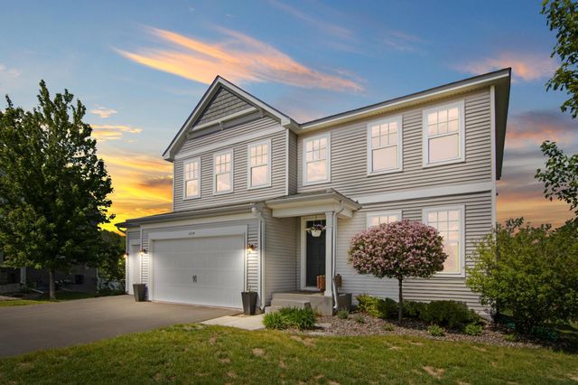 6554 102nd Avenue N, Brooklyn Park, MN 55445