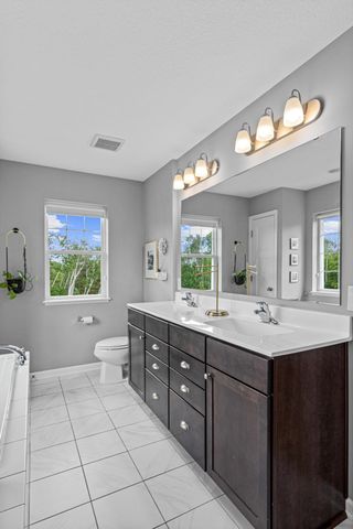 6554 102nd Avenue N, Brooklyn Park, MN 55445