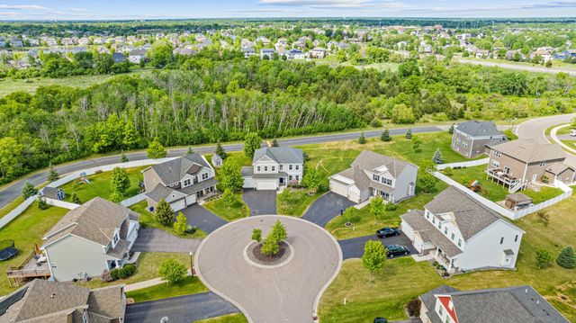 6554 102nd Avenue N, Brooklyn Park, MN 55445