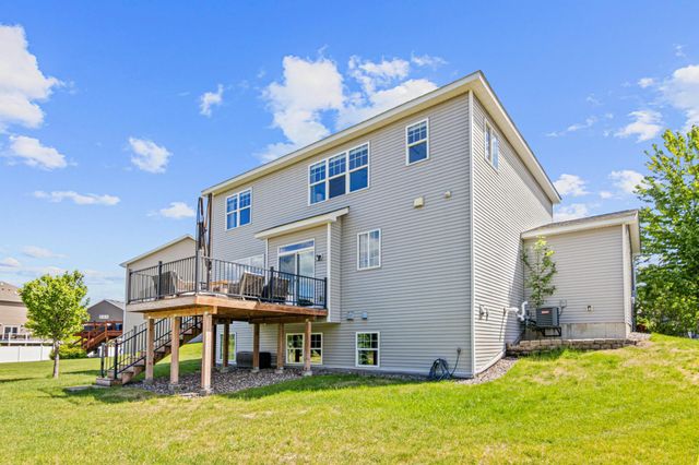 6554 102nd Avenue N, Brooklyn Park, MN 55445