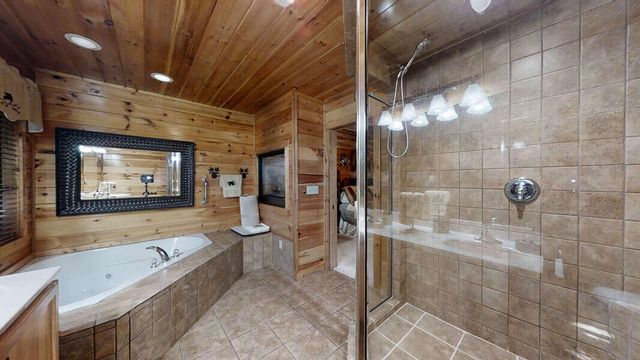 1840 Laurel Valley Way, Sevierville, TN 37862