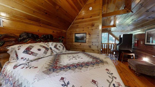 1840 Laurel Valley Way, Sevierville, TN 37862