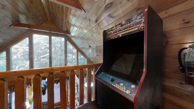 1840 Laurel Valley Way, Sevierville, TN 37862