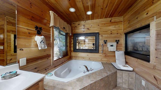 1840 Laurel Valley Way, Sevierville, TN 37862