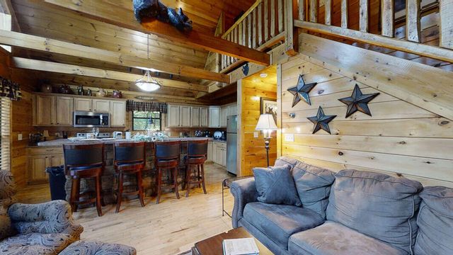 1840 Laurel Valley Way, Sevierville, TN 37862