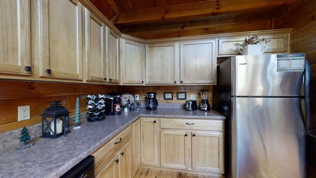 1840 Laurel Valley Way, Sevierville, TN 37862