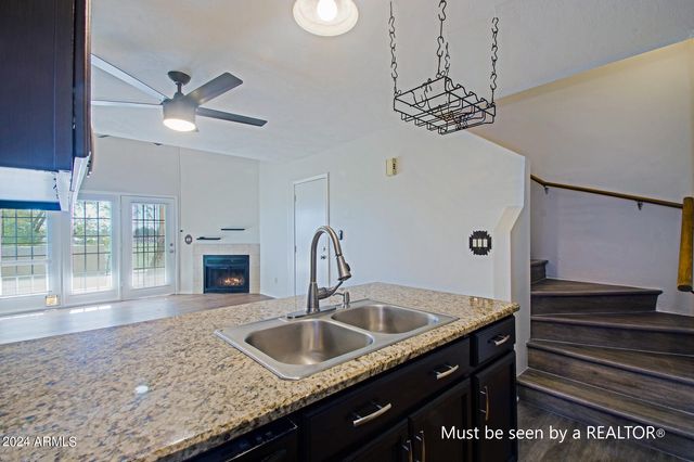 30 E Brown Road Unit 2014, Mesa, AZ 85201
