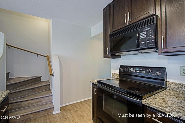 30 E Brown Road Unit 2014, Mesa, AZ 85201