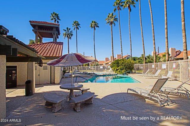 30 E Brown Road Unit 2014, Mesa, AZ 85201