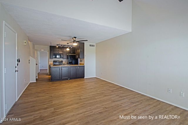 30 E Brown Road Unit 2014, Mesa, AZ 85201