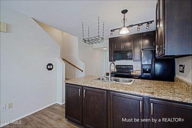 30 E Brown Road Unit 2014, Mesa, AZ 85201