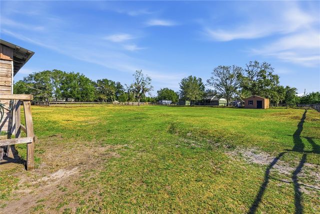 607 BUTCH CASSIDY TRAIL, Wimauma, FL 33598