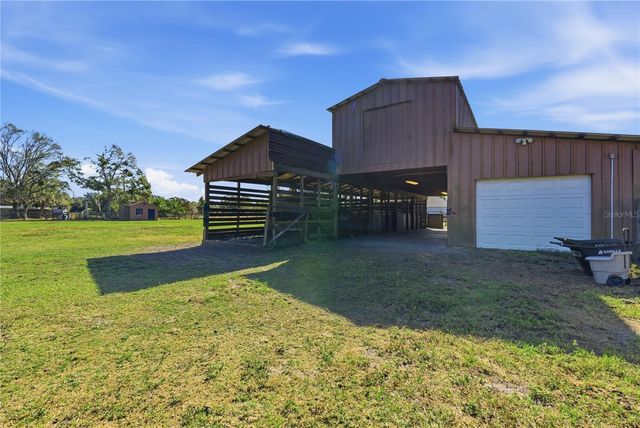 607 BUTCH CASSIDY TRAIL, Wimauma, FL 33598