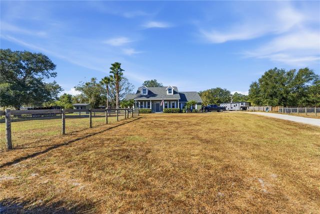 607 BUTCH CASSIDY TRAIL, Wimauma, FL 33598