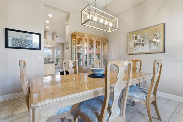 607 BUTCH CASSIDY TRAIL, Wimauma, FL 33598