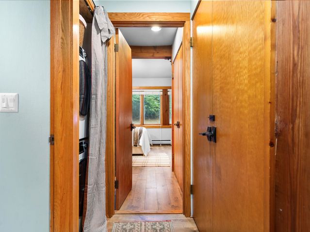 236 N Front Street, Suttons Bay Twp, MI 49682