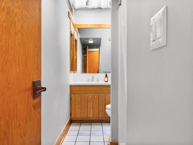 236 N Front Street, Suttons Bay Twp, MI 49682