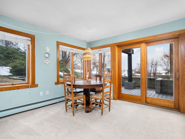 236 N Front Street, Suttons Bay Twp, MI 49682