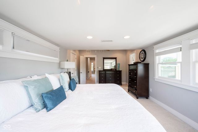 2350 N College Avenue, Indianapolis, IN 46205