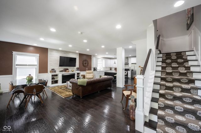 2350 N College Avenue, Indianapolis, IN 46205