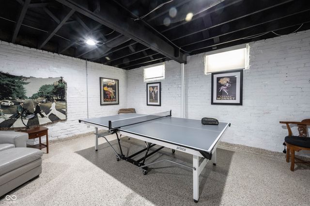 2350 N College Avenue, Indianapolis, IN 46205