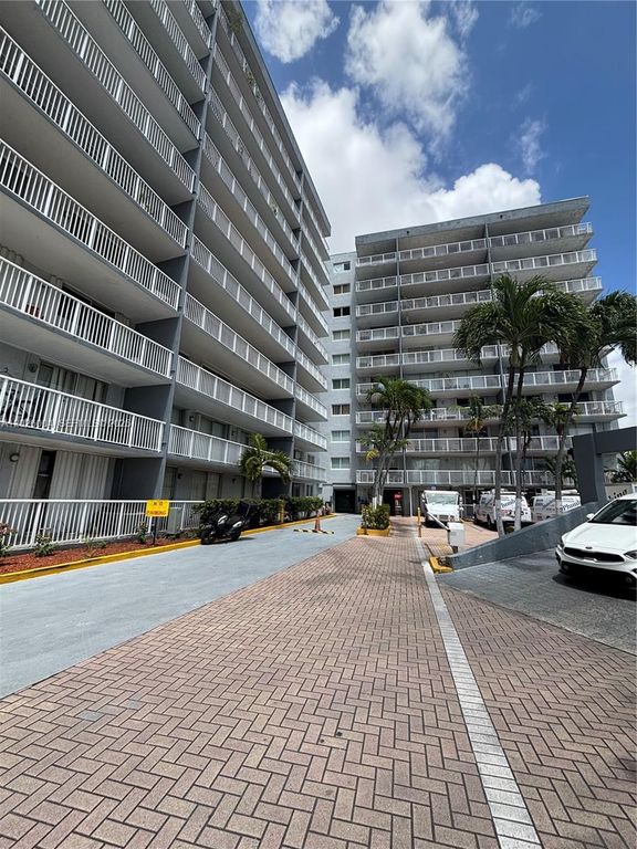 1800 NW 24th Avenue 314, Miami, FL 33125
