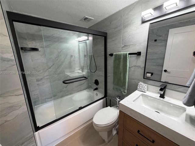 1500 Bay Rd 338S, Miami Beach, FL 33139