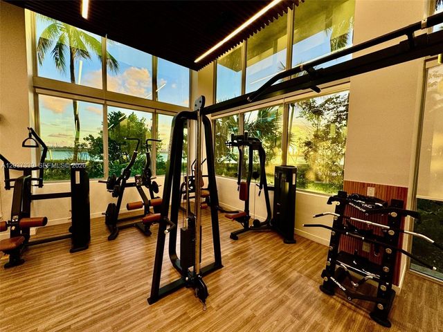 1500 Bay Rd 338S, Miami Beach, FL 33139