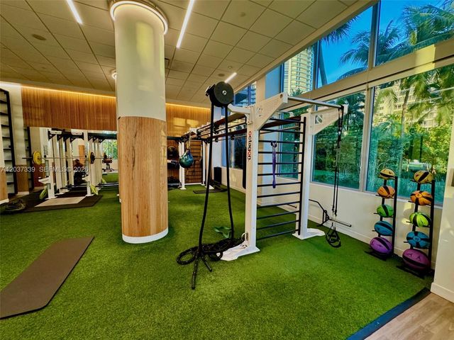 1500 Bay Rd 338S, Miami Beach, FL 33139