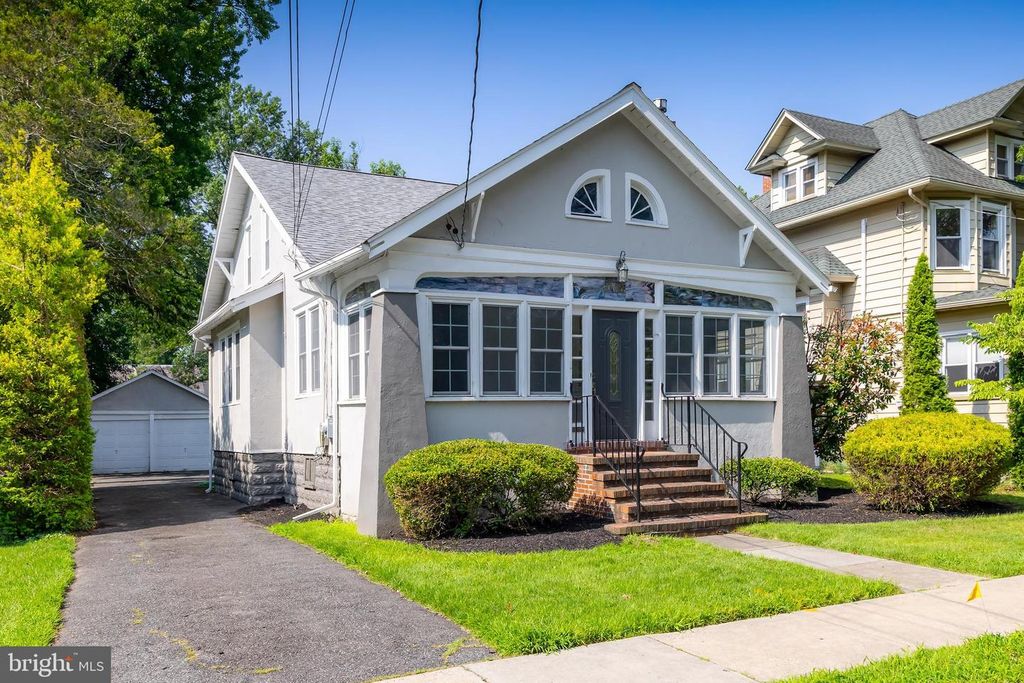 1108 PARK AVE, Collingswood, NJ 08108