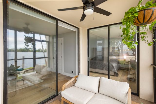 118 Lake Emerald Drive 110, Oakland Park, FL 33309