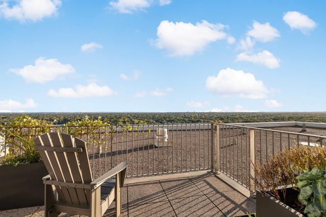 2929 Chicago Avenue 1003, Minneapolis, MN 55407