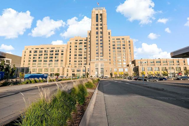 2929 Chicago Avenue 1003, Minneapolis, MN 55407