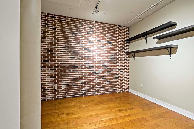 2929 Chicago Avenue 1003, Minneapolis, MN 55407