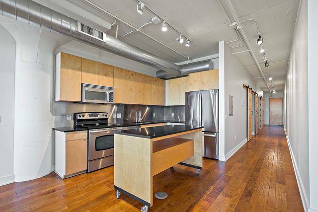 2929 Chicago Avenue 1003, Minneapolis, MN 55407