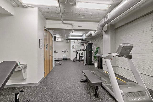 2929 Chicago Avenue 1003, Minneapolis, MN 55407