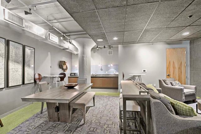 2929 Chicago Avenue 1003, Minneapolis, MN 55407