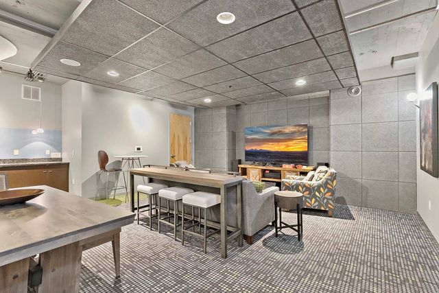 2929 Chicago Avenue 1003, Minneapolis, MN 55407