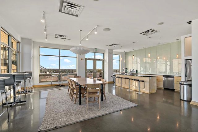 2929 Chicago Avenue 1003, Minneapolis, MN 55407