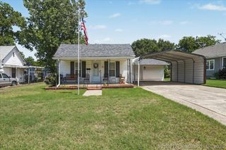 121 W Cleveland Avenue, Sapulpa, OK 74066